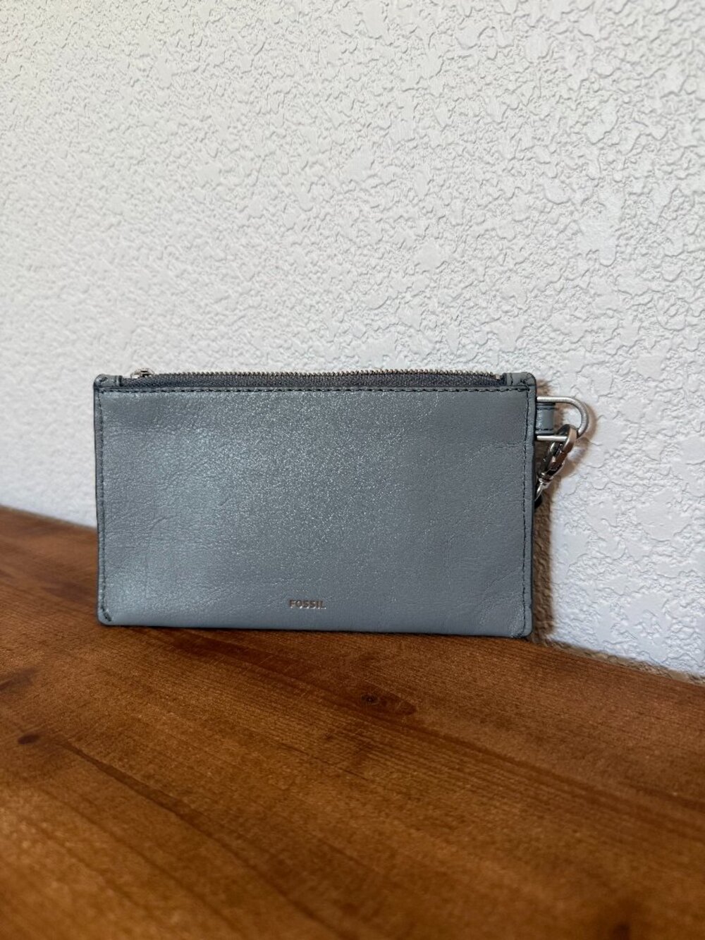 Fossil Slim Leather Zip Wristlet Pouch Wallet